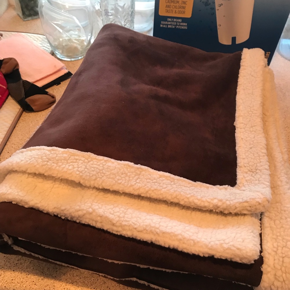 Sherpa blanket